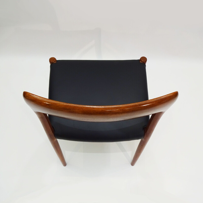 Niels O.Møller vintage office chair in teak and black leather model 75 for JL. Danish Møllers