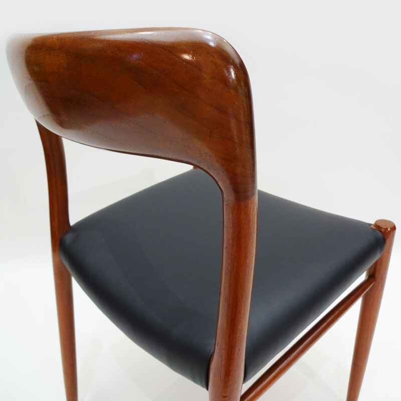 Niels O.Møller vintage office chair in teak and black leather model 75 for JL. Danish Møllers