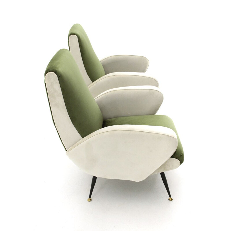 Pareja de sillones de época en terciopelo verde y blanco 1950