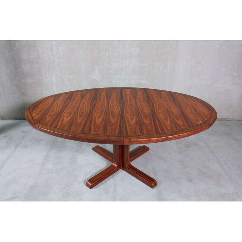 Vintage Oval Rosewood Dining Table from Skovby, Danish 1960s