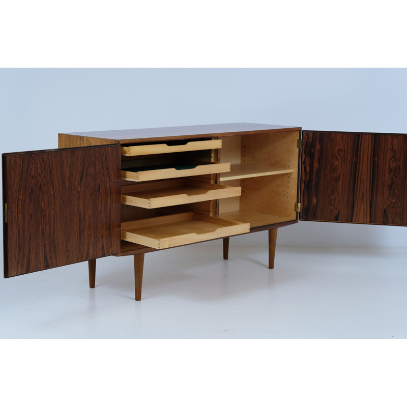 Vintage rosewood sideboard for Hundevad Carlo Jensen 1960