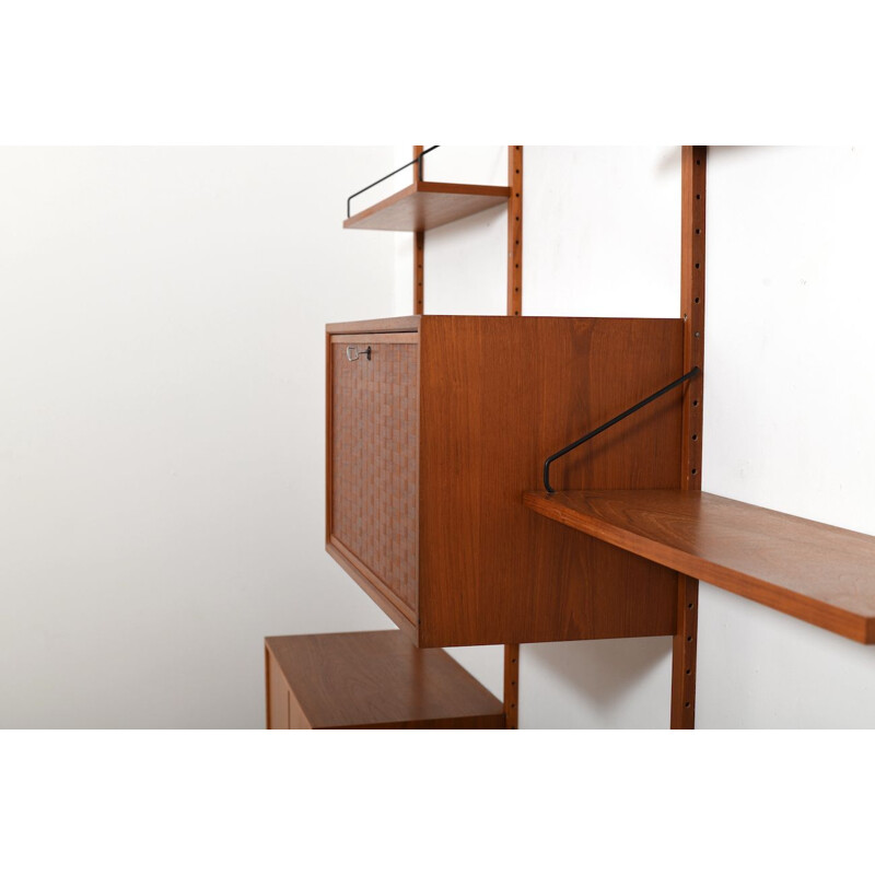 Vintage System in Teak Poul Cadovius Royal Cado Denmark 1960s