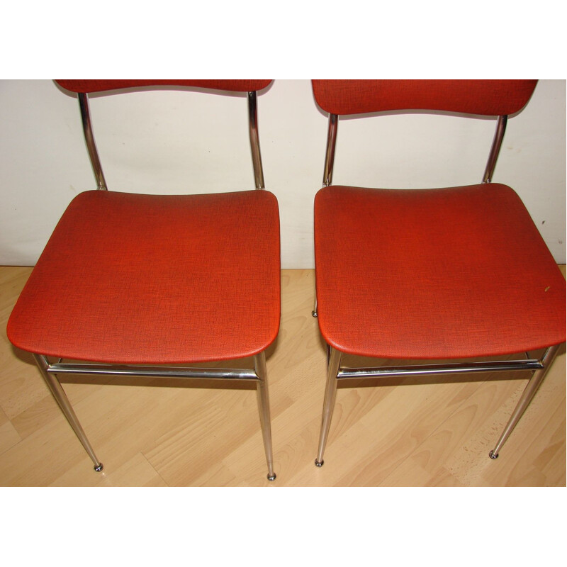 Pair of vintage chairs 1970