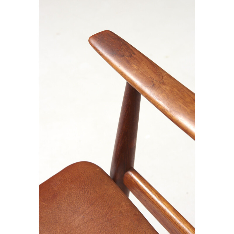 Set of 6 vintage Armchairs Model CH-34 in Teak by Hans J. Wegner for Carl Hansen & Søn, Denmark 1950