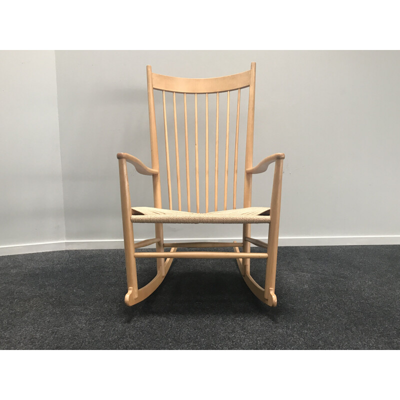 Vintage J16 beech rocking chair by Hans J. Wegner for Fredicia Denmark 1970s