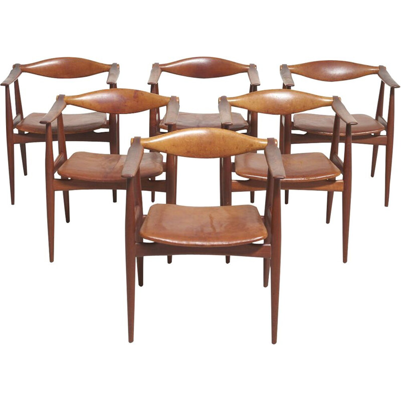 Set of 6 vintage Armchairs Model CH-34 in Teak by Hans J. Wegner for Carl Hansen & Søn, Denmark 1950