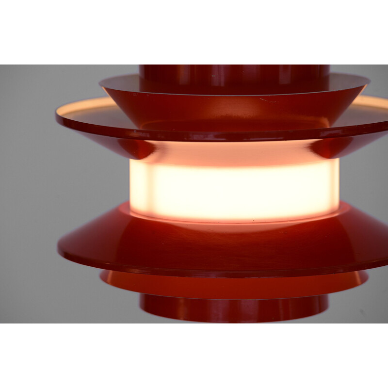 Vintage Pendant light "Trava" in red lacquer by Carl Thore for Granhaga Metallindustri. Sweden 1970s