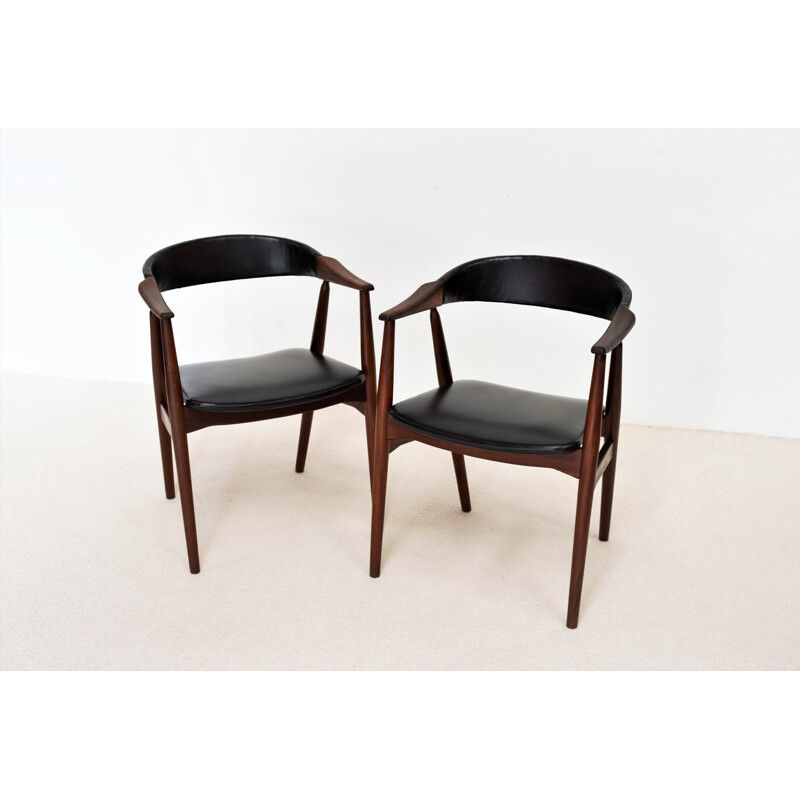 Pair of vintage armchairs Thomas Harlev