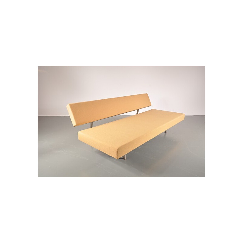 Spectrum sleeping sofa in metal and yellow fabric, Martin VISSER - 1960s