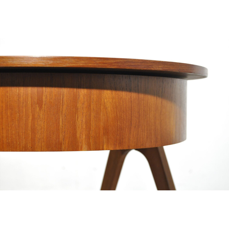 Vintage Round teak sidetable Danish  1950s