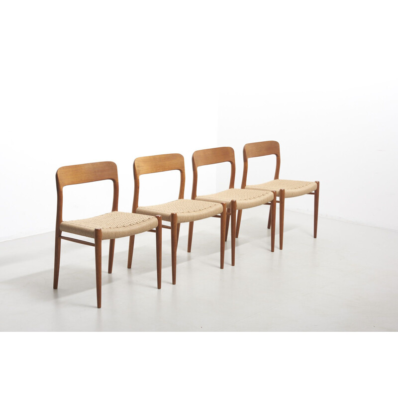 Set of 4 vintage Dining Chairs by Niels O. Møller for J.L. Møllers Møbelfabrik, Denmark 1950s