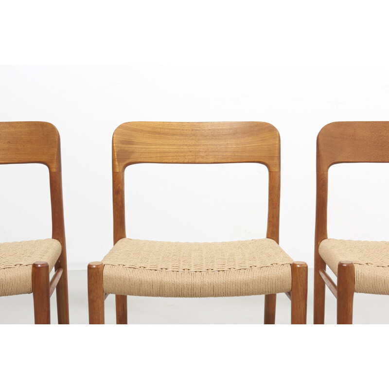 Set of 4 vintage Dining Chairs by Niels O. Møller for J.L. Møllers Møbelfabrik, Denmark 1950s