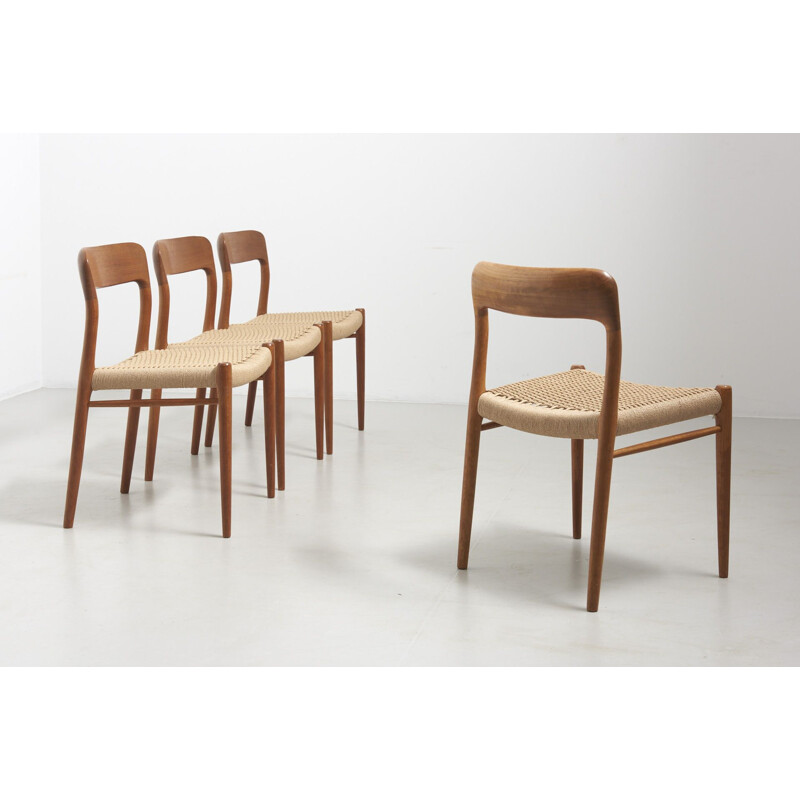 Set of 4 vintage Dining Chairs by Niels O. Møller for J.L. Møllers Møbelfabrik, Denmark 1950s