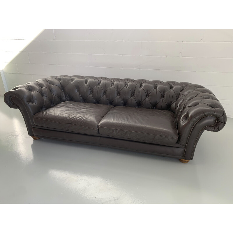 Grand canapé vintage Chesterfield Angleterre