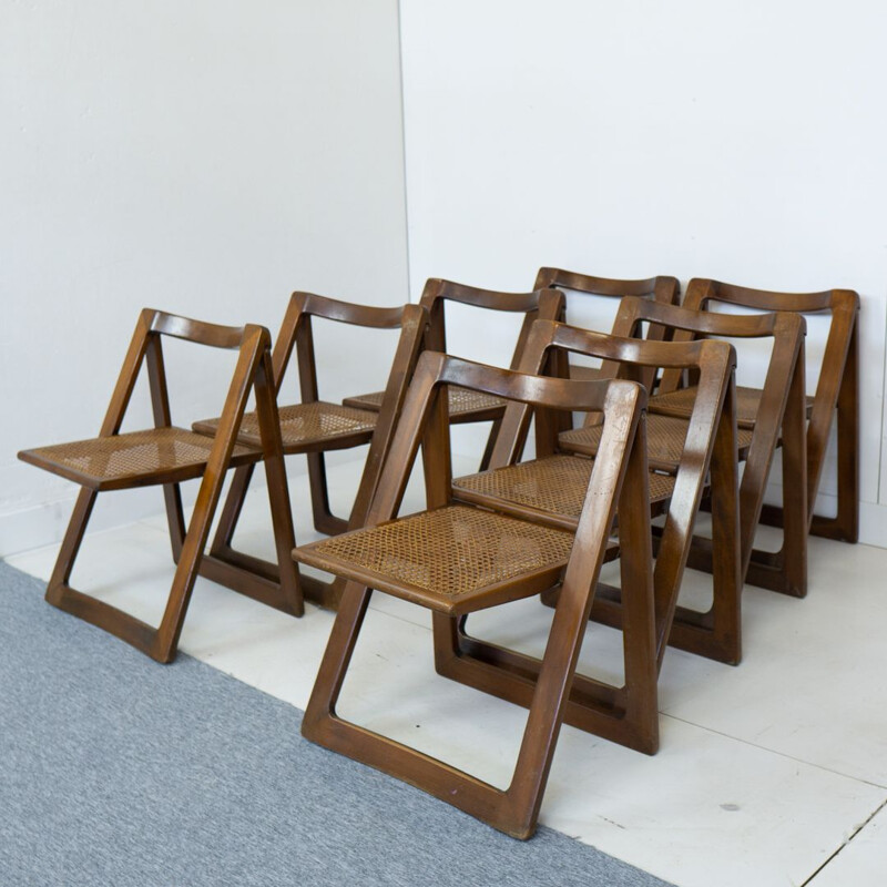 Vintage Bazzini Triëste folding chair designed by  Jacober & d'Aniello