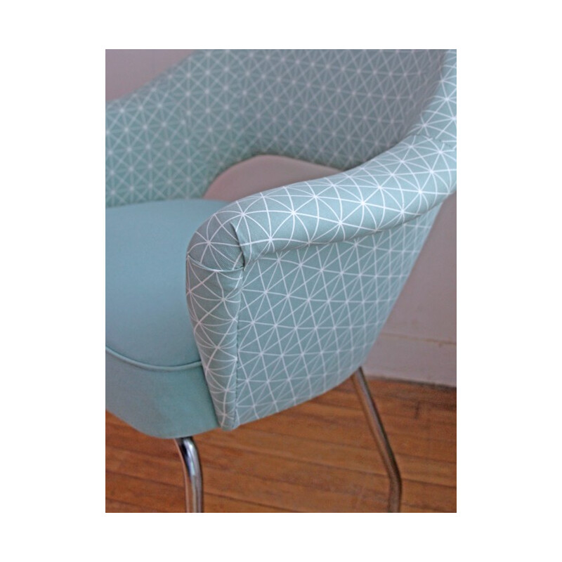 Fauteuil vintage vert amande aux motifs graphiques - 1970