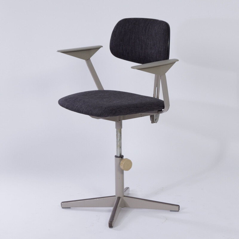 Vintage Desk Chair by Friso Kramer for Ahrend de Cirkel, 1960s