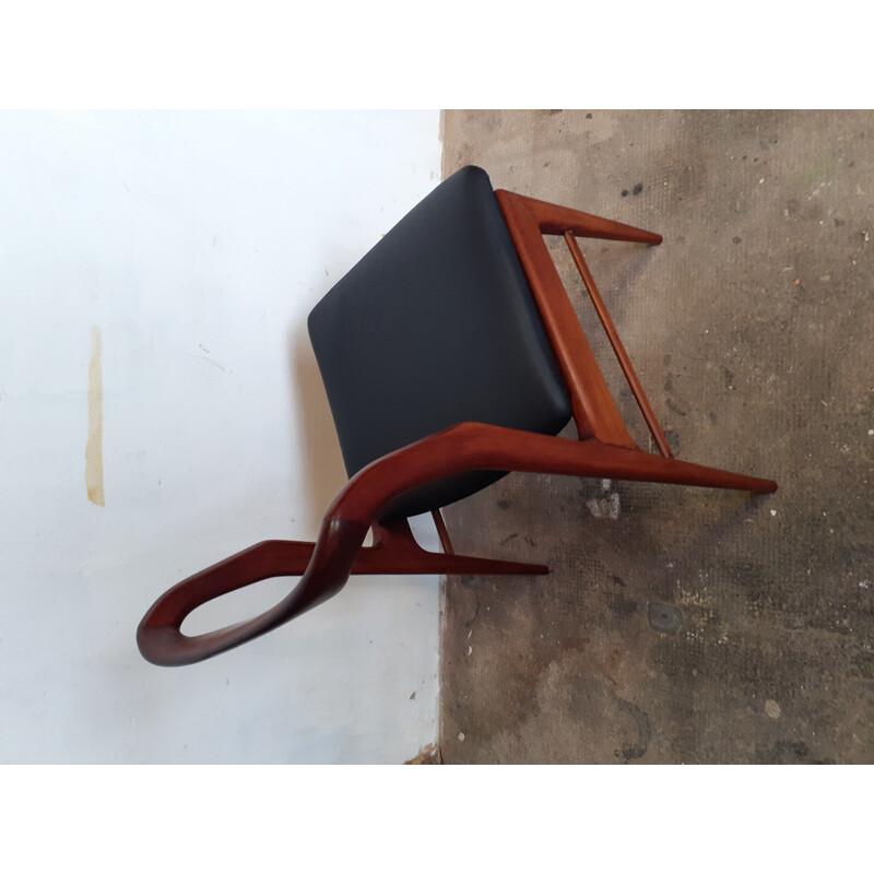Vintage rosewood black leather chair