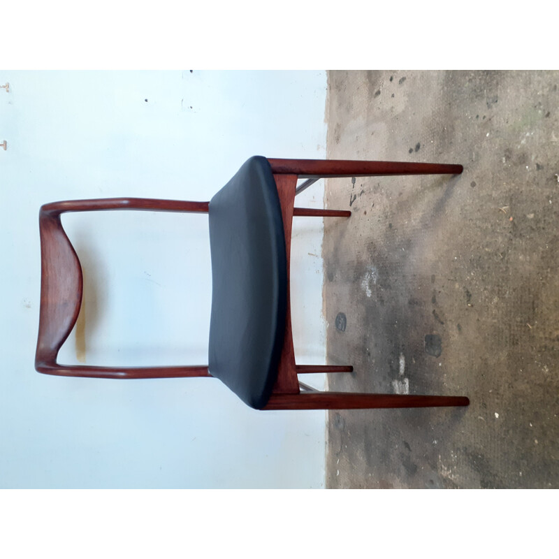 Vintage rosewood black leather chair