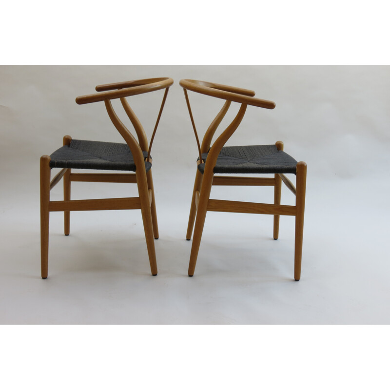 Set of 8 Carl Hansen "Wishbone" chairs, Hans WEGNER - 1950s