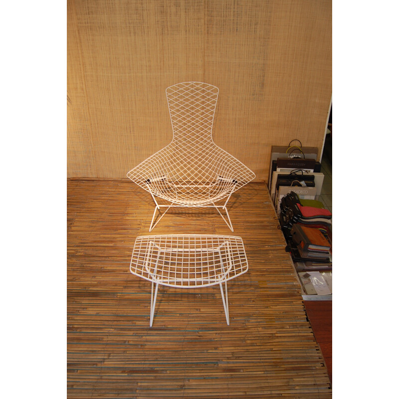 Mid-century white Knoll "Bird" armchair with ottoman, H. BERTOIA - 1950s