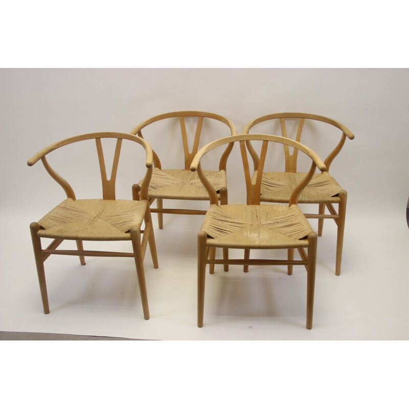 Vintage oak armchair CH 24, Hans Wegner Wishbone