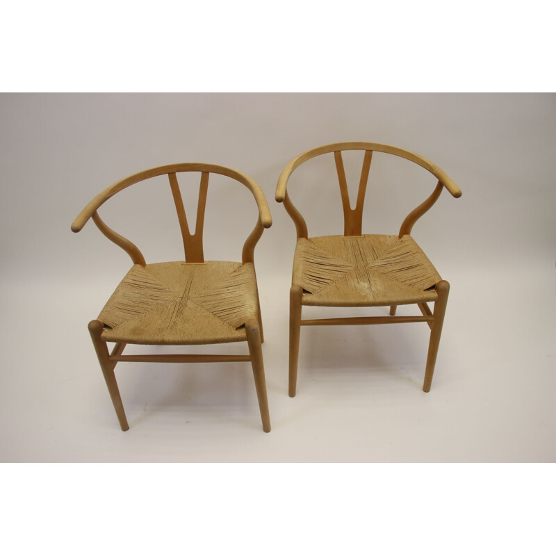Vintage oak armchair CH 24, Hans Wegner Wishbone