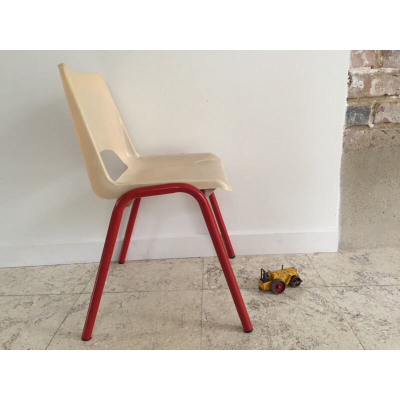 Silla escolar vintage para niños