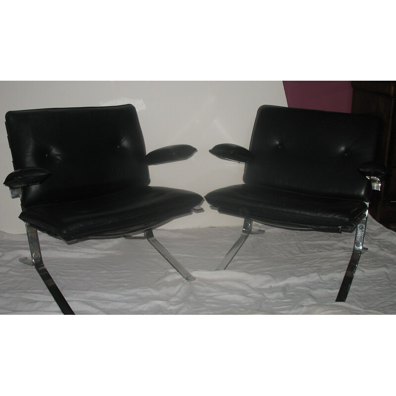 Pair of vintage Jocker armchairs by Olivier Mourgue 1960