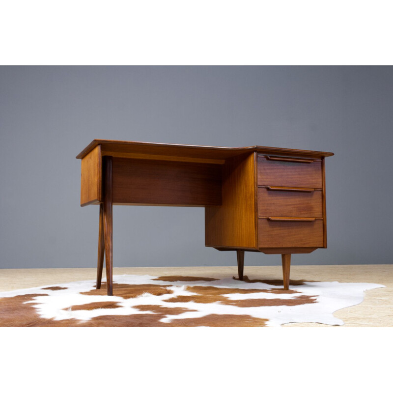 Petit vintage Freestanding desk in teak by Peter Lovig Nielsen 1960s