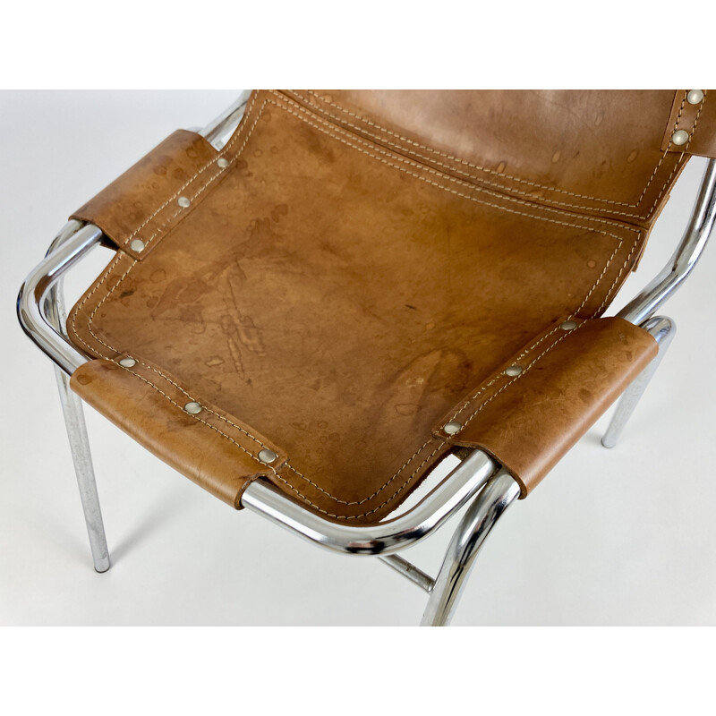 Paire de chaises vintage en cuir sélectionnées par Charlotte Perriand pour Les Arcs 1960