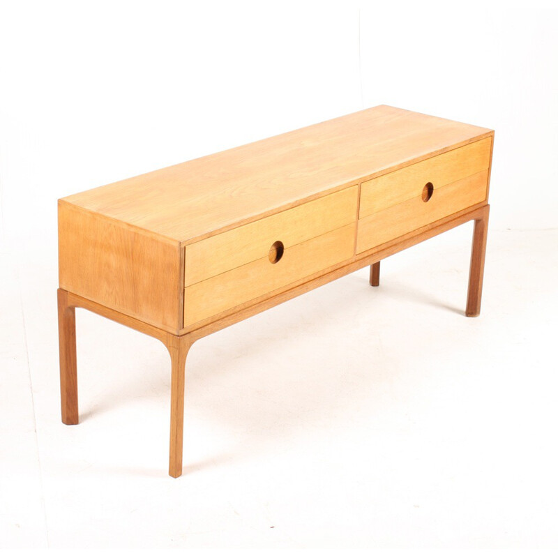 Odder Mobler little Scandinavian chest of drawers in oak wood, Aksel KJERSGAARD - 1950s