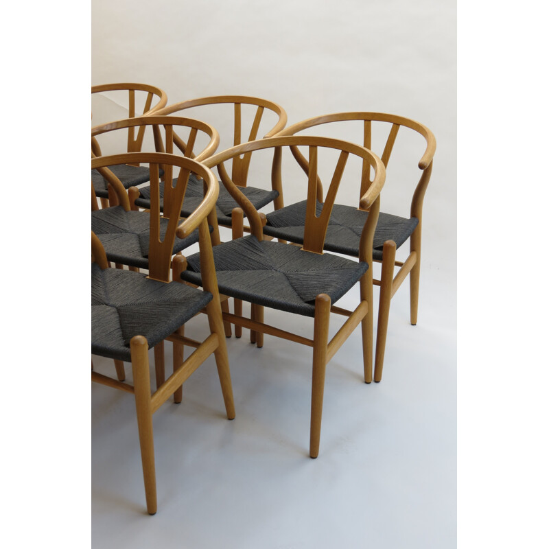 Set of 8 Carl Hansen "Wishbone" chairs, Hans WEGNER - 1950s