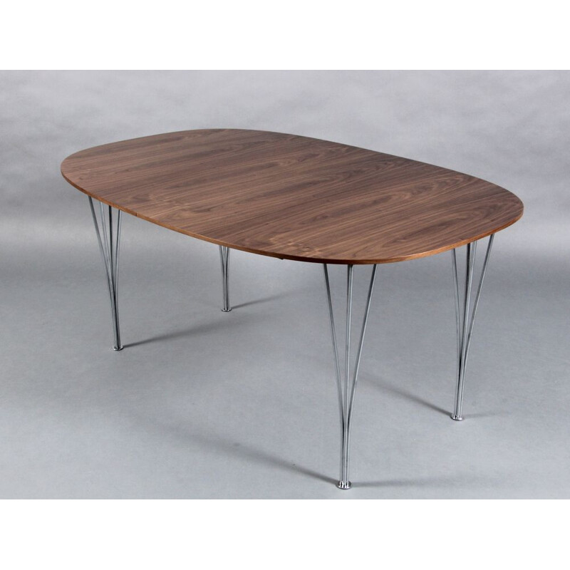 Vintage Super-Elliptical table in walnut from Jacobsen, Hein and Mathsson Fritz Hansen