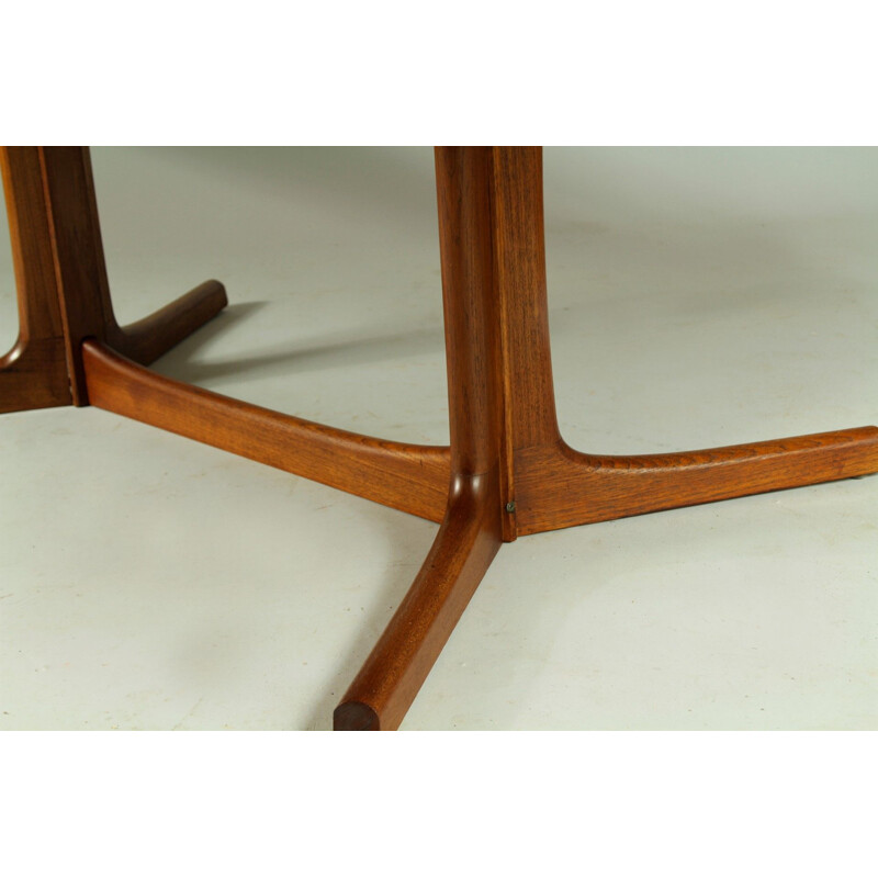 Vintage Extendable Teak Dining Table by Dyrlund, 1970s