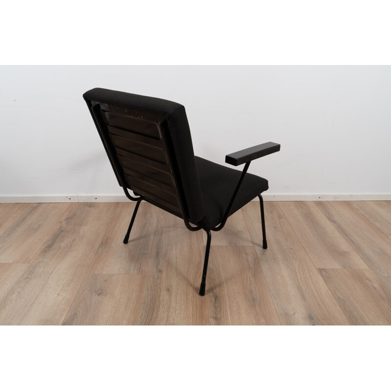 Pair of Vintage Model 1407 lounge chair by Wim Rietveld and A.R. Cordemeyer