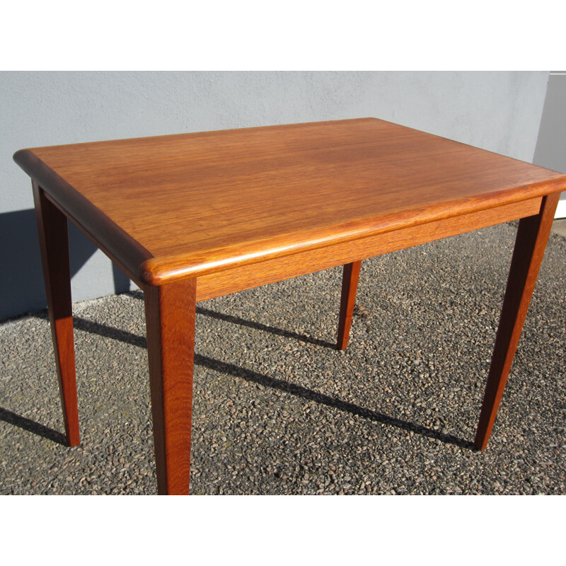 Table d'appoint vintage en teck scandinave