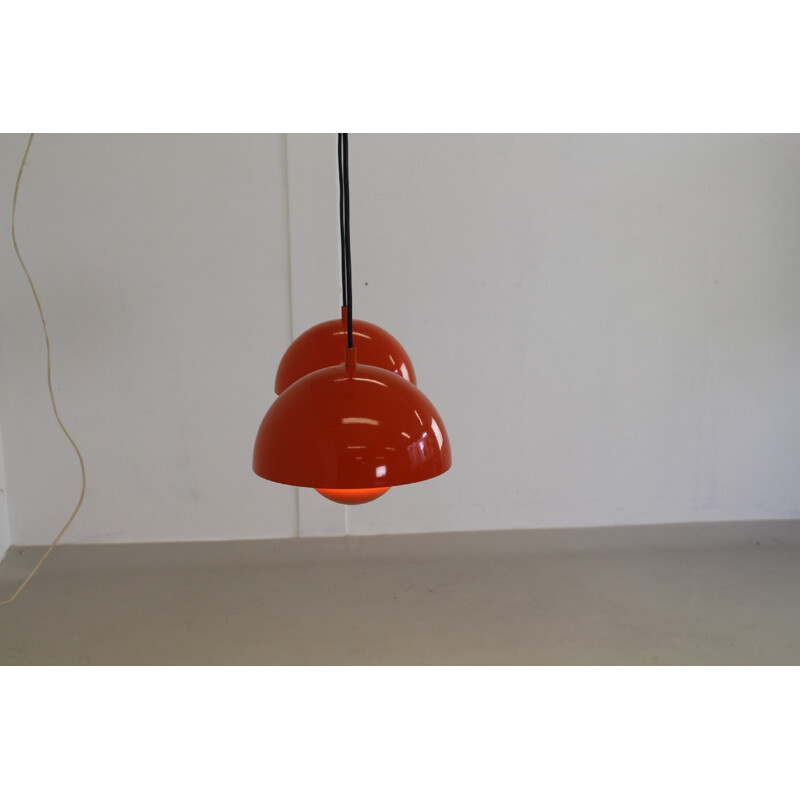 Louis Poulsen orange mid-century hanging lamp in metal, Verner PANTON - 1970s