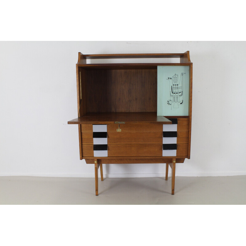 Mid-century cabinet in glass and walnut - 1950s