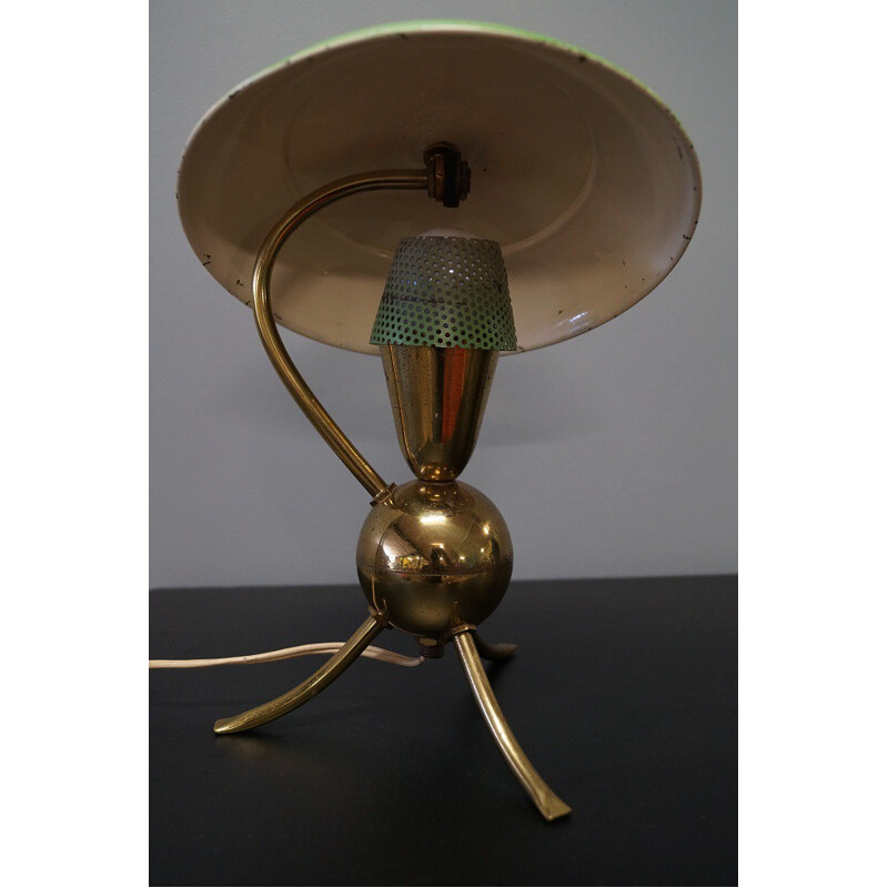 Green table lamp with tripod legs in brass - 1950s
