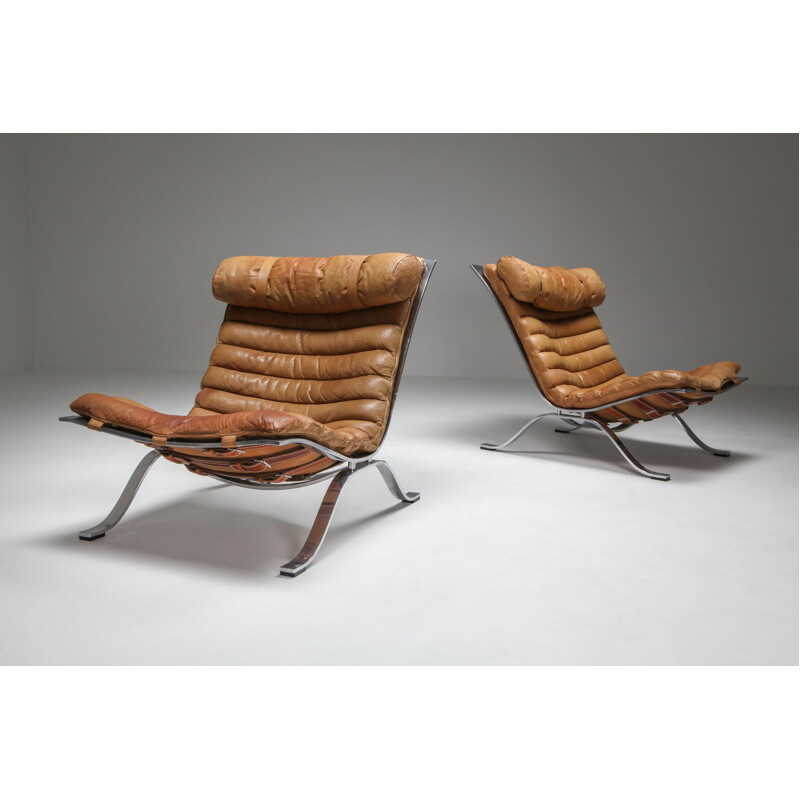 Paire de fauteuils lounge vintage "Ari" d'Arne Norell AB Arne Norell 1960