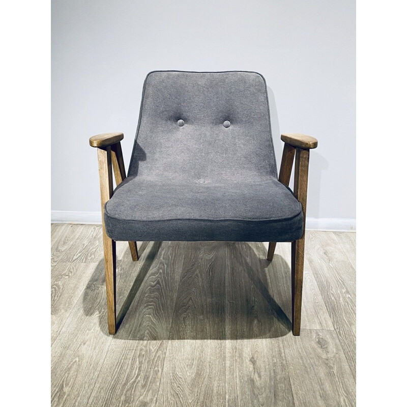 Vintage light armchair, model 366, J. Chierowski, 1960
