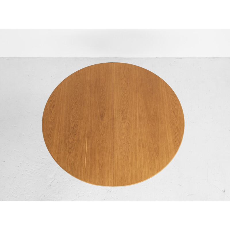 Vintage round oak extensible dining table, Denmark 1960