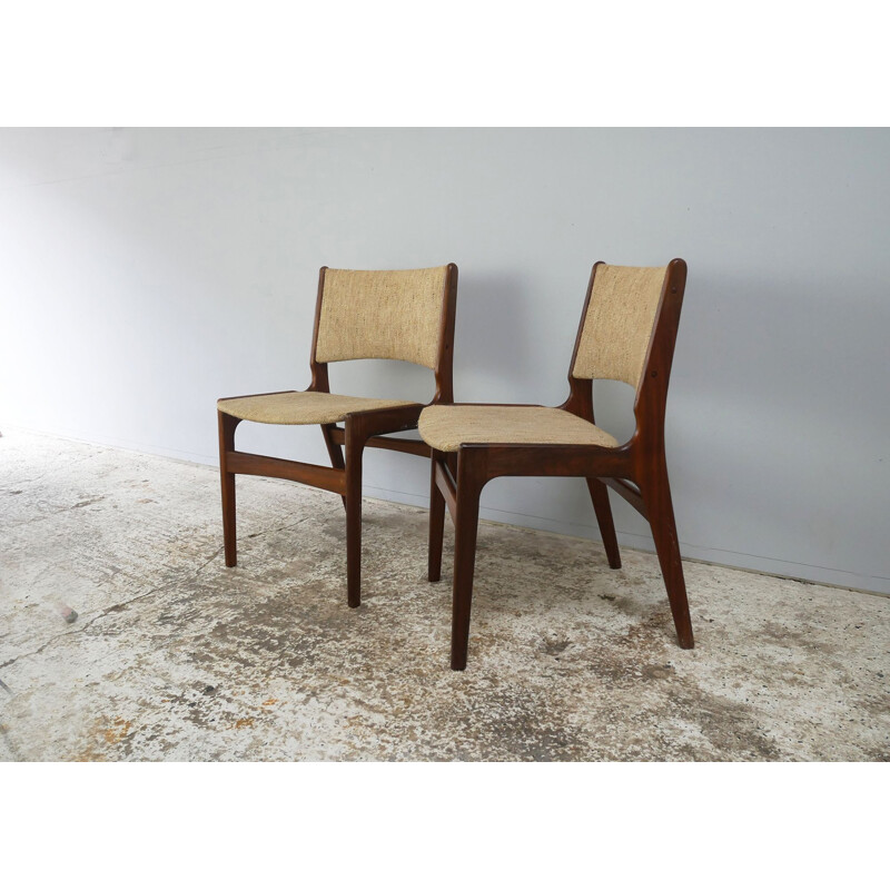 Set of 4 vintage dining chairs by Dyrlund Danish 1960s