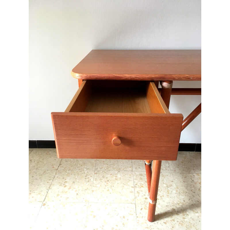 Vintage desk Roberti Rattan 1980