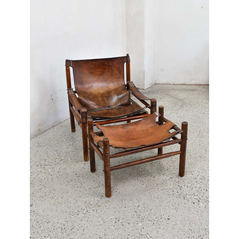 Vintage Leather Safari Lounge Chair with Ottoman