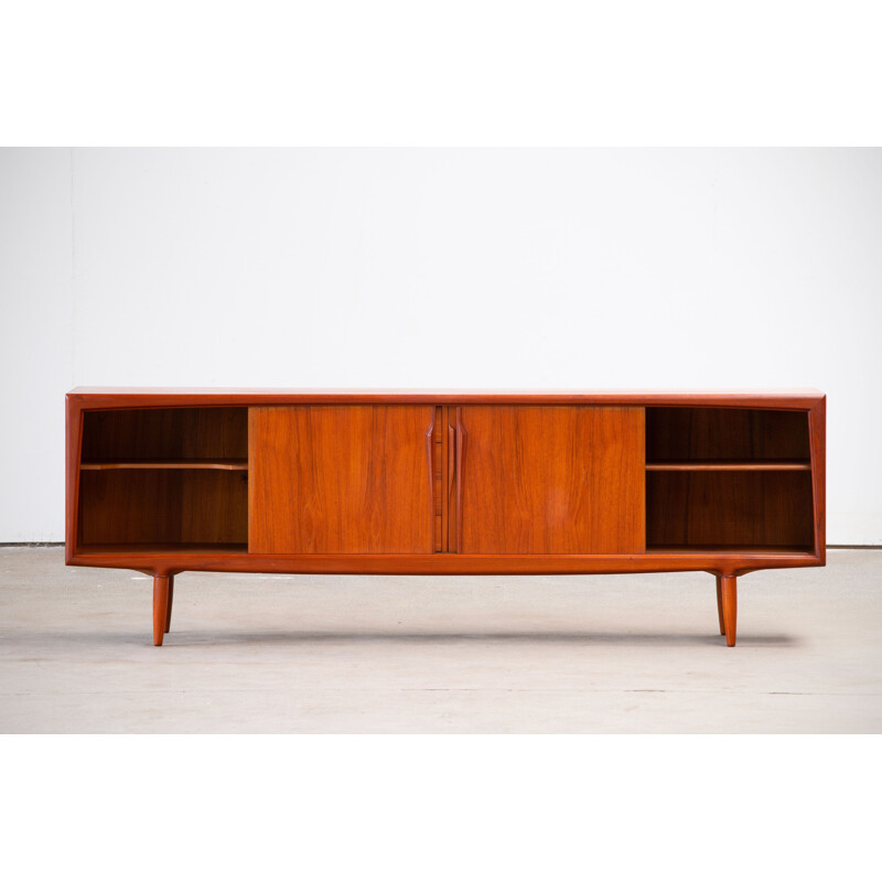 Vintage sideboard Gunni Omann Denmark 1960