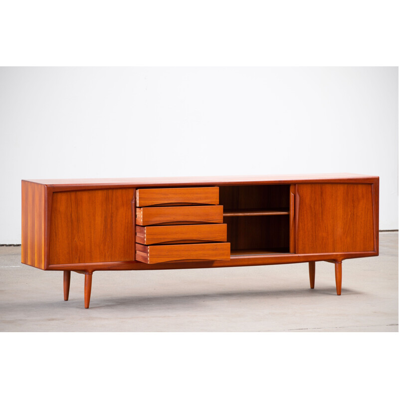 Vintage sideboard Gunni Omann Denmark 1960