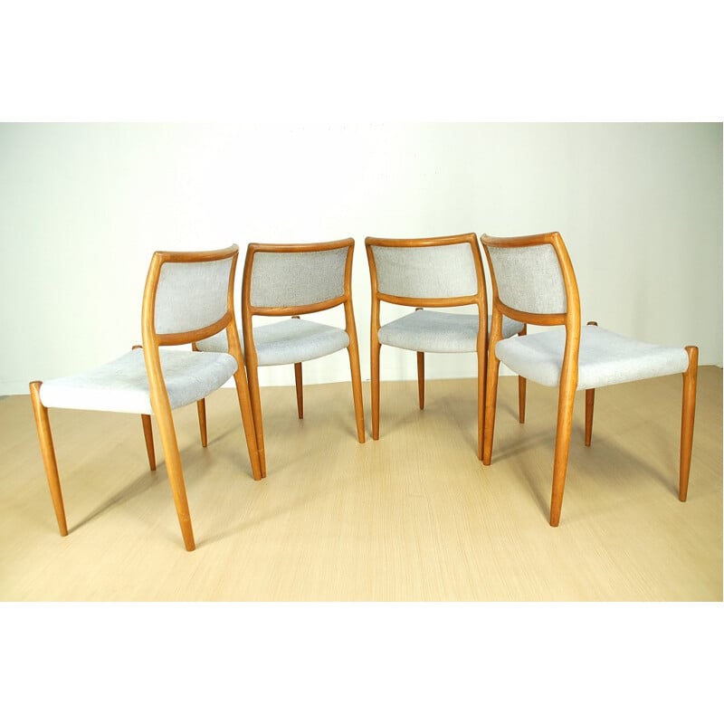 Set of 4 "Model 80" dining chairs, Niels Otto MOLLER - 1968
