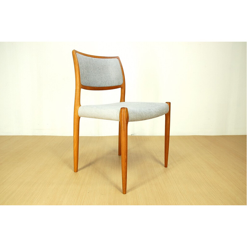 Set of 4 "Model 80" dining chairs, Niels Otto MOLLER - 1968